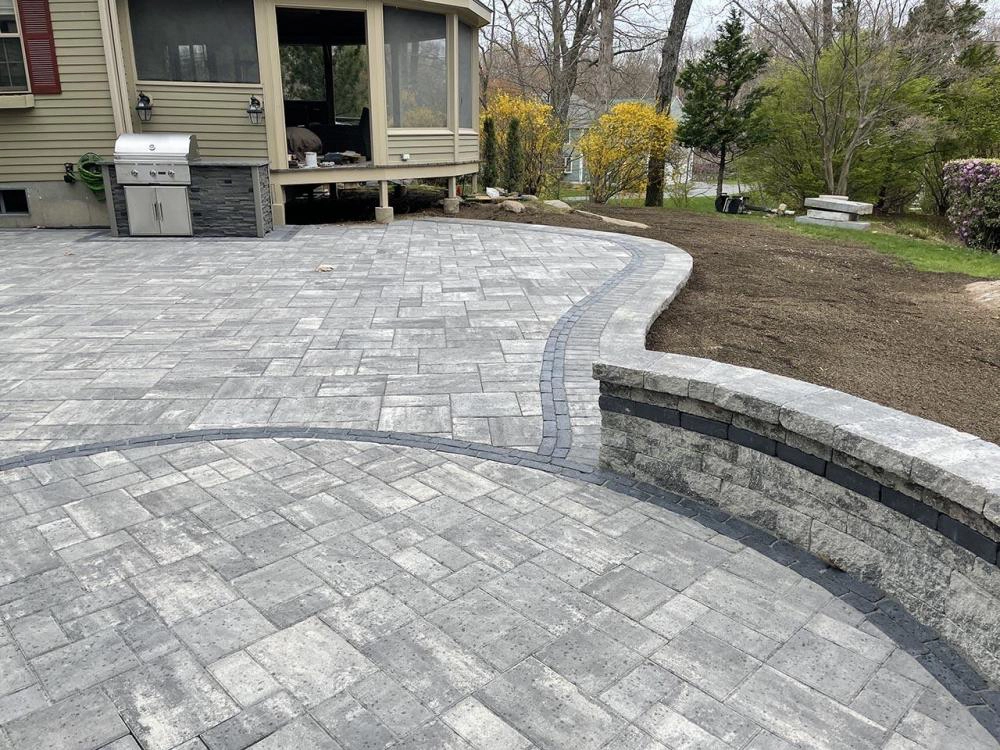 Lincoln, RI finished patio view